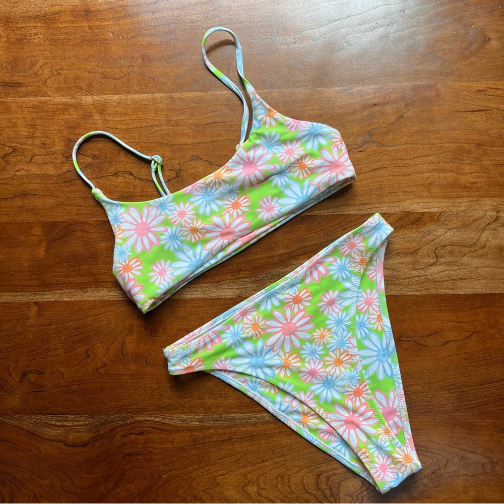 Grey Bandit x Ana Medium Top and Small Bottom Floral Bikini Swim